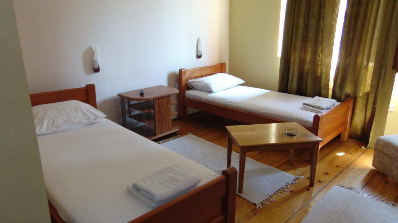 Rooms Milin Lagum Irig Exterior foto